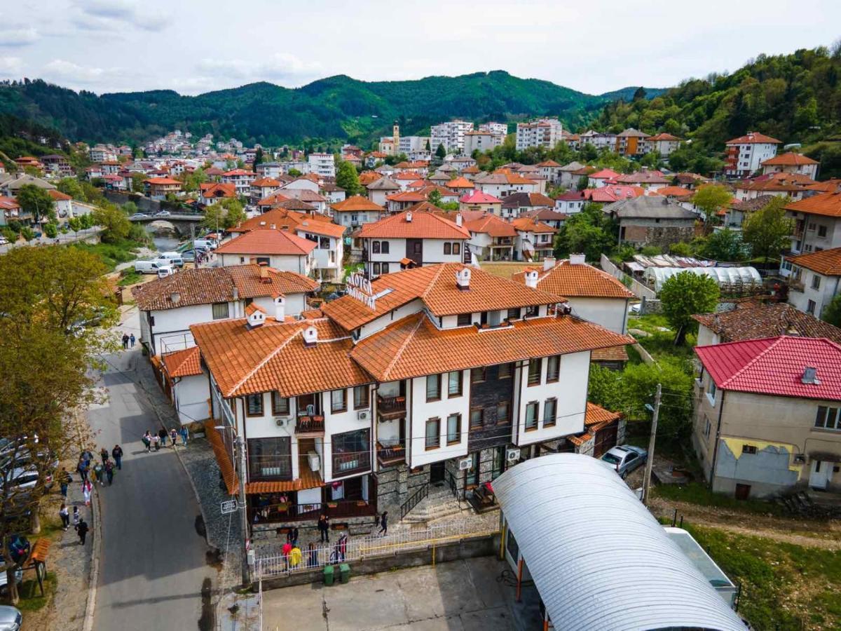 Hotel Slatograd Exterior foto