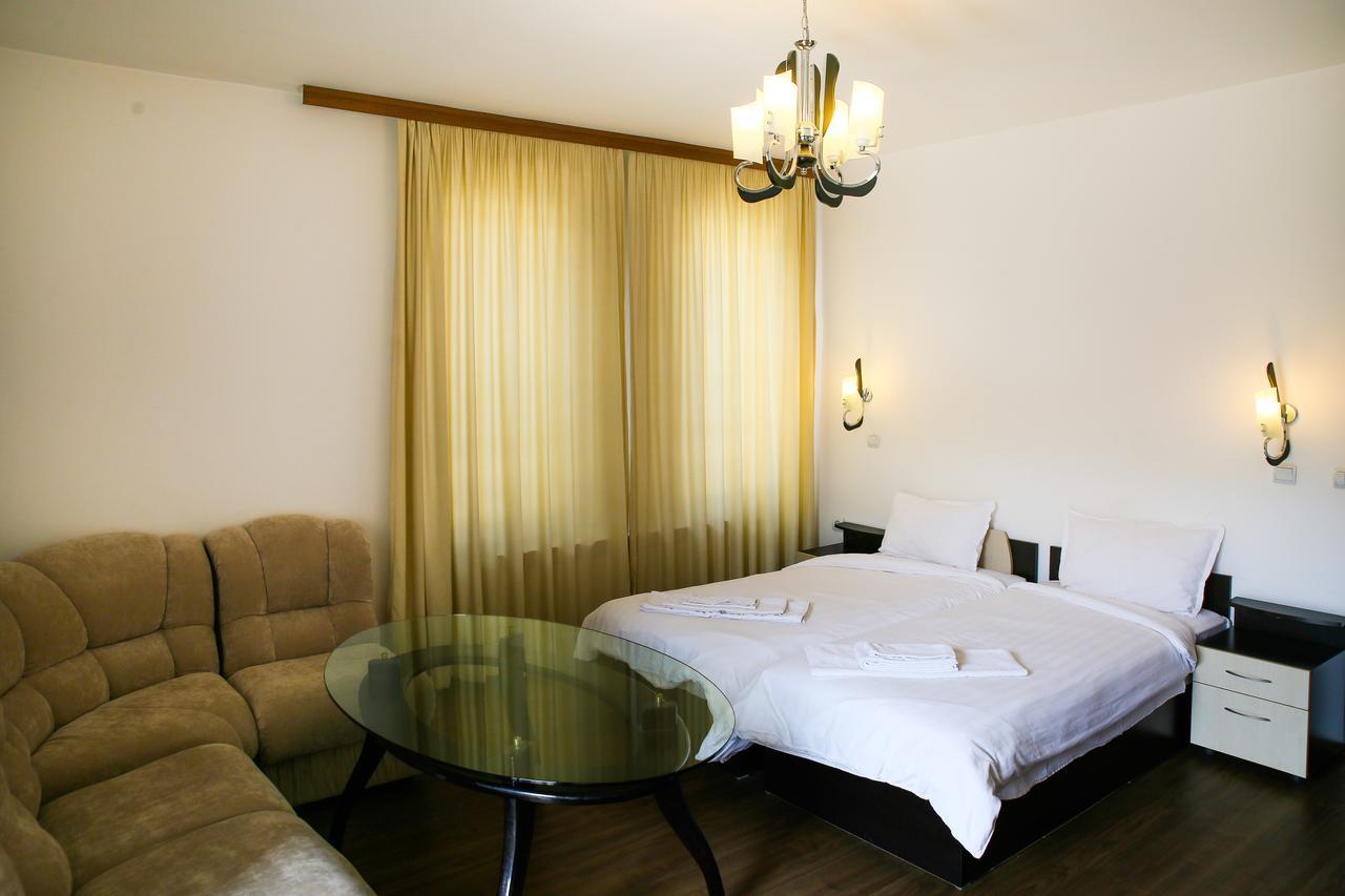 Hotel Slatograd Exterior foto